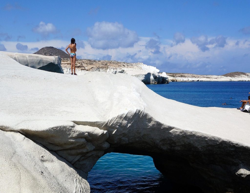 Μήλος: Εντυπωσιακά σημεία για φωτογραφίες που δεν γνωρίζετε