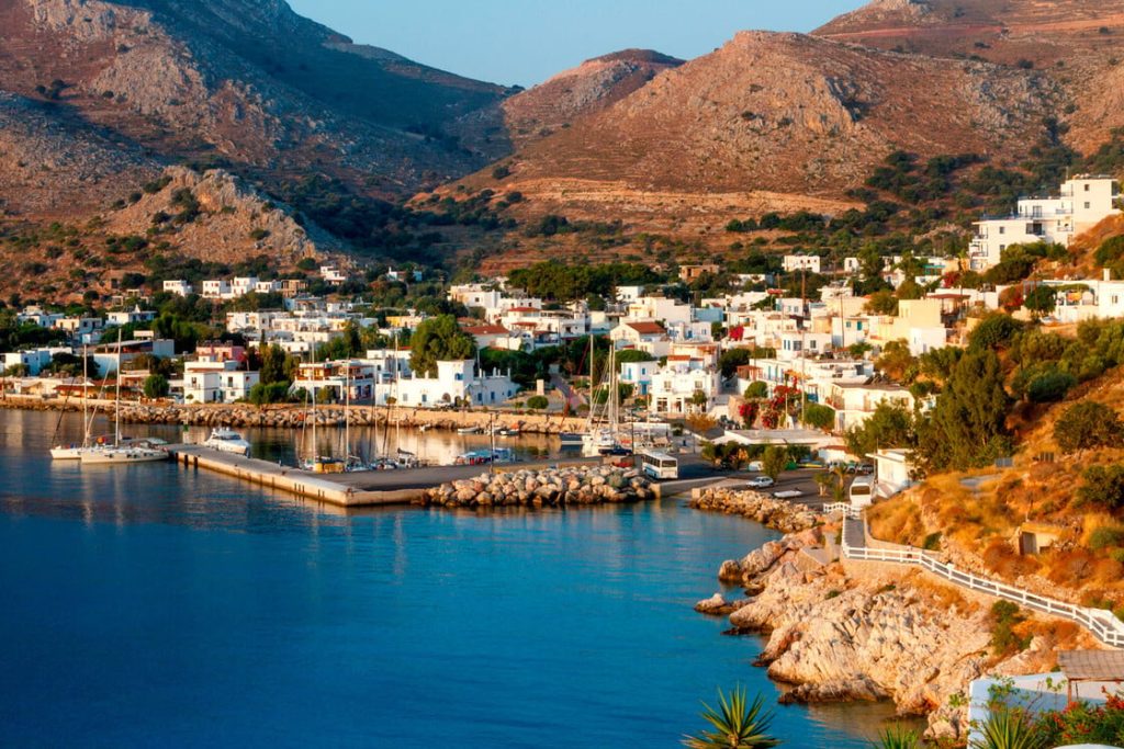 Τήλος: Το νησί που θα αλλάξει για πάντα τις διακοπές σου