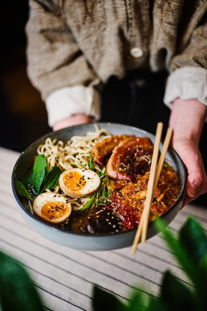 Ramen: Η ethnic σκηνή της Αθήνας γίνεται χειμωνιάτικη επιλογή