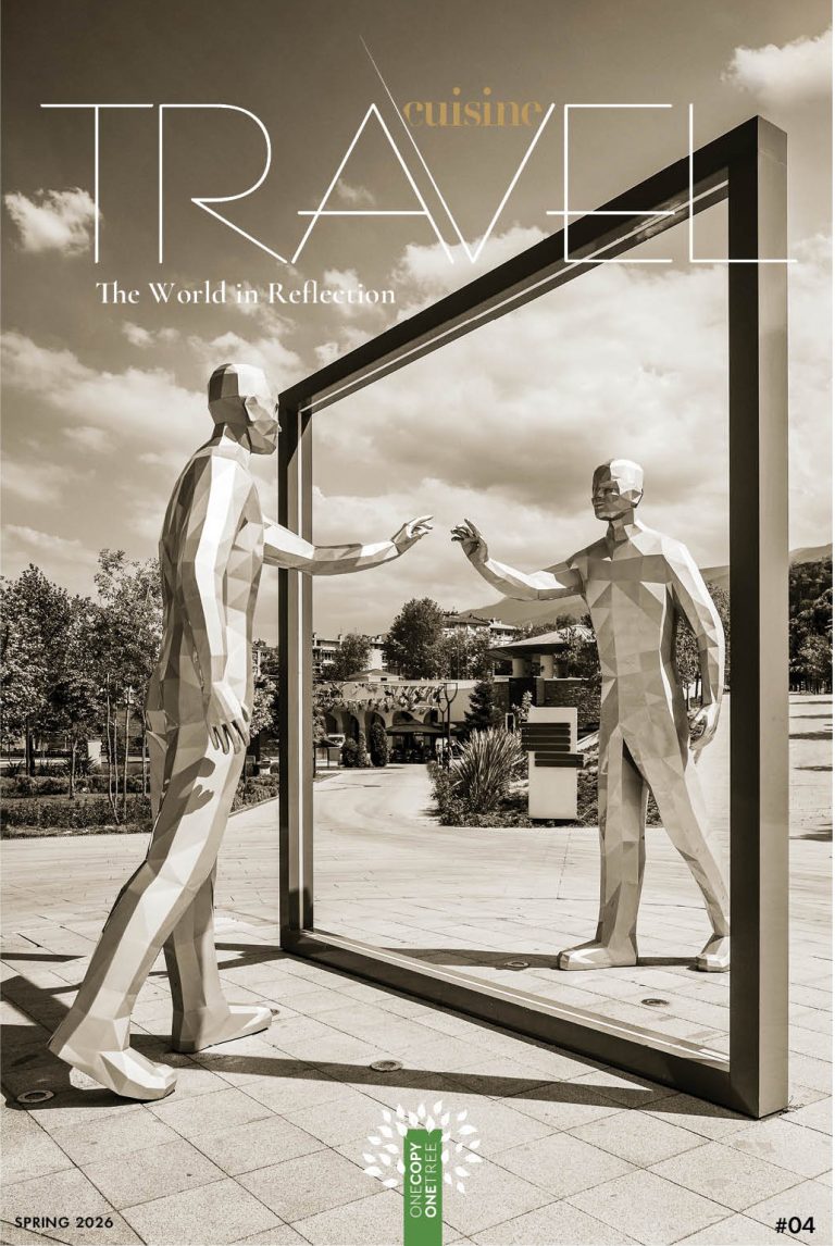 Και αναζητά την προσωπικότητα, πίσω από την δημιουργία.